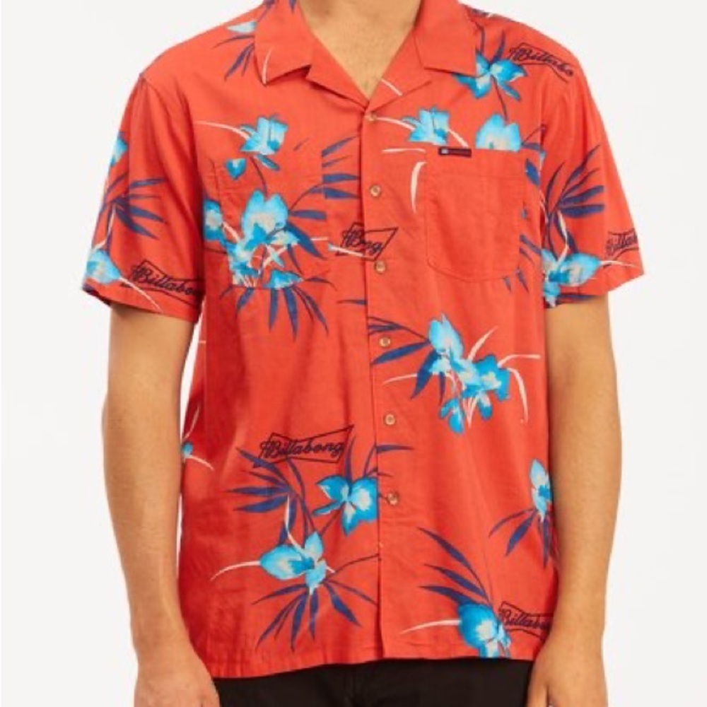 Billabong Budweiser Vacay Short Sleeve Button Up Red Hawaiian Shirt  Size Medium